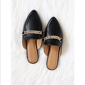 Chain Faux Leather Pointy Toe Closed Toe Mules